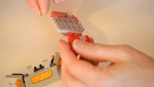 How to Light Up LEGO Optimus Prime with Game of Bricks Light Kit смотреть онлайн