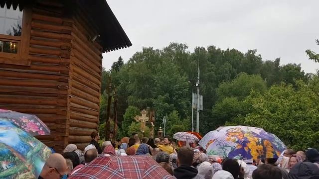 10.06.18 Крестный ход в День Всех Святых в земле Российской просиявших. смотреть онлайн