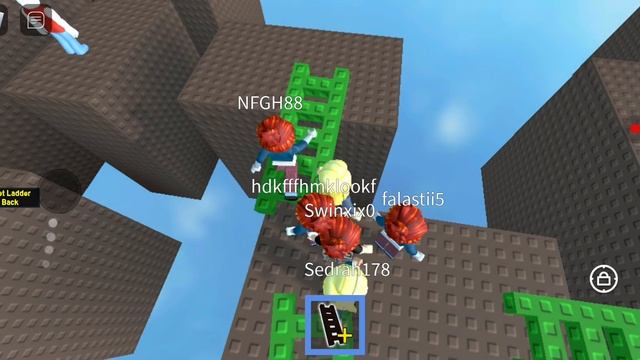 играю в лестницы обби жесткие смотреть онлайн