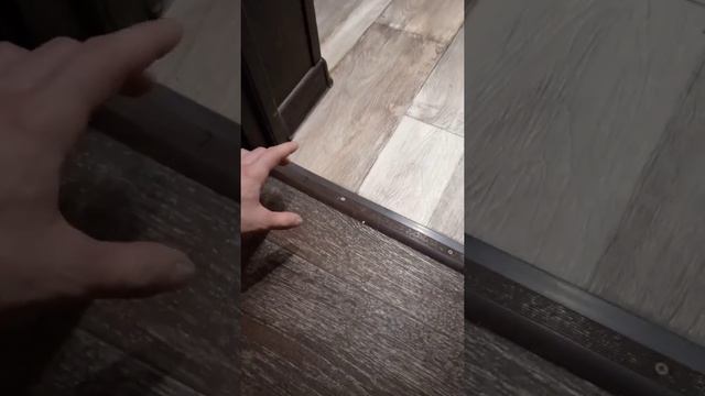 Чем состыковать линолеум? смотреть онлайн