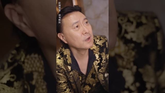 一口氣看完！三年歷練之期已過，外賣小哥竟是能夠一手遮天的頂尖集團繼承人，他所遭受過的羞辱會全部討回來！| 神秘總裁在都市【完整版】#爽劇 #打臉 смотреть онлайн