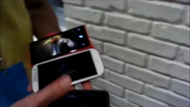 Nokia Lumia 920: фото в режиме плохой освещенности. смотреть онлайн