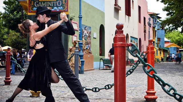 EL CHOCLO (Tango) - Versão Midiarte смотреть онлайн