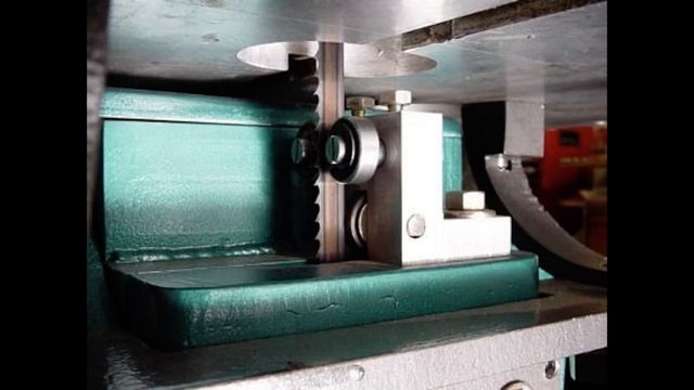 Как настроить ленточное полотно. How to adapt a bandsaw blade. Guide смотреть онлайн