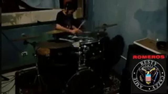 Sweet Disposition the temper trap 500 Days of summer OST drum cover смотреть онлайн