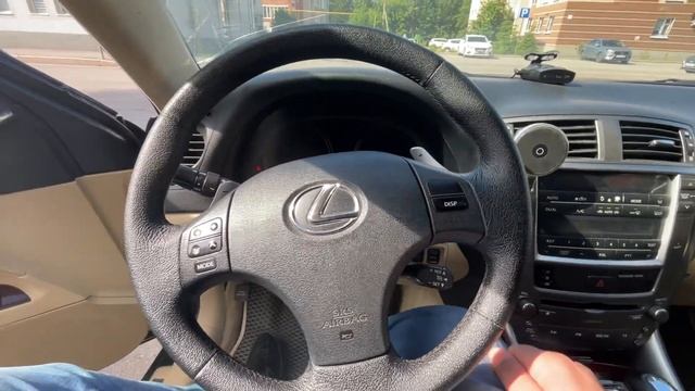 Lexus IS250 смотреть онлайн