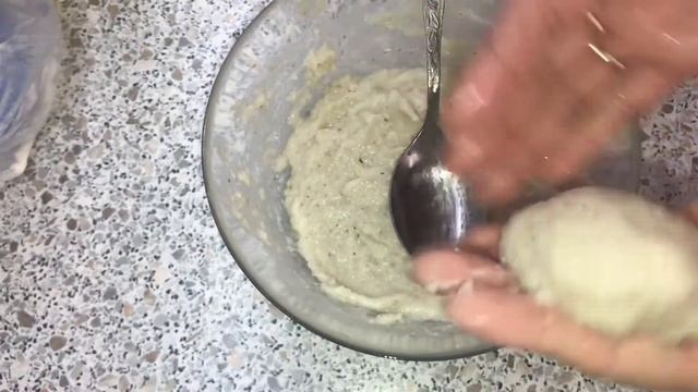 Нежнейшие котлеты из кальмара. смотреть онлайн