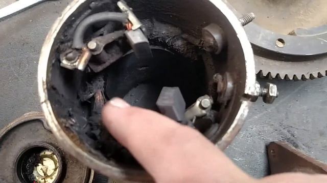 Bolens 1250 Engine Swap Part 3: Starter Generator Issues and Wind Damage смотреть онлайн