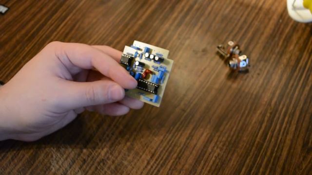 Сборка гитарной педали (Deep Blue Delay) своими руками смотреть онлайн