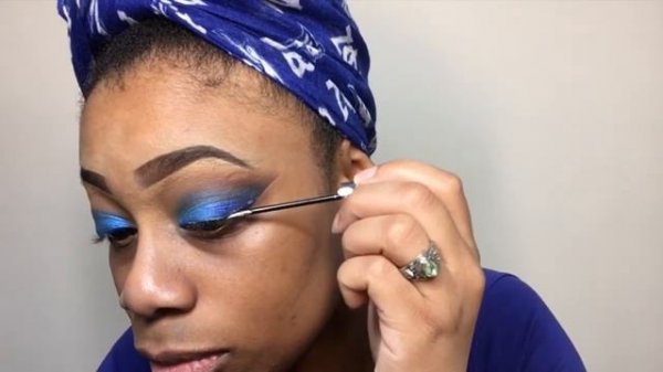 Royal Blue Eye Makeup Tutorial | Zeta Phi Beta Makeup Inspired |  Naturealizta Beauty (2019)