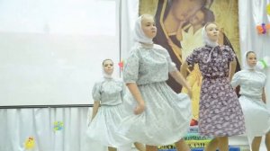 «Ах, мой сынок» исполняет ансабль танца «Лазурит»,церковно-прходской школы №1 с.Арское г.Ульяновск