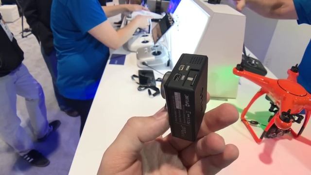 FLIR LANÇA "GOPRO" TÉRMICA PARA DRONES смотреть онлайн