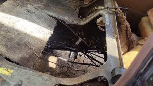 Nissan Vanette - ставим мотор в одиночку, замена подушек двигателя.