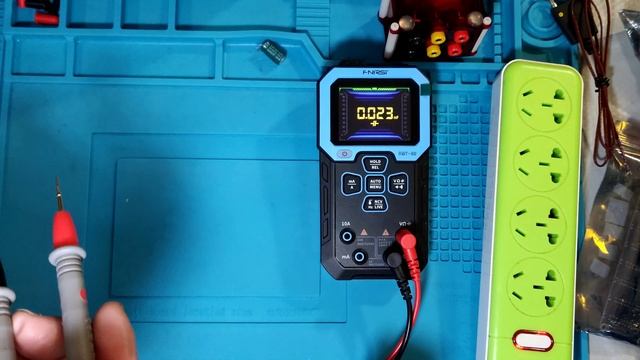 fnirsi DMT-99 DC1000V/AC750V TRUE RMS ,10000COUNTS,TFT 2.4 INCH COLOR DISPLAY 240X320.multimeter смотреть онлайн