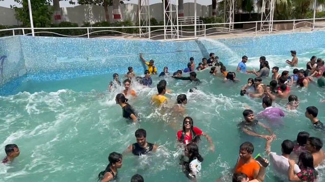 Kanha Fun City Bhopal 2022 | Bhopal Water Park | Amusement Park | Water park | Work Tour Vlogs смотреть онлайн