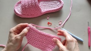 Как связать верхушку для тапочек крючком