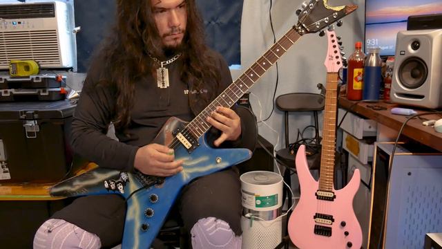 Dean From Hell Relic #8 Tone Test смотреть онлайн