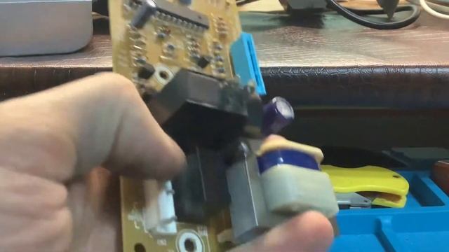 Ремонт платы управления микроволновой печи ! Курс по ремонту микроволновых печей ! смотреть онлайн