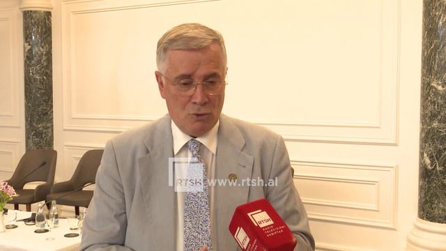 ''Eksepsionalizmi amerikan'' - Promovohet libri i ri i diplomatit Fatos Tarifa | RTSH смотреть онлайн