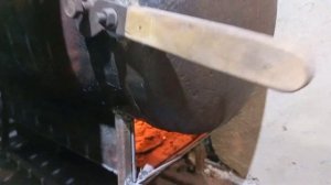 Обзор на печку из двух газовых баллонов.