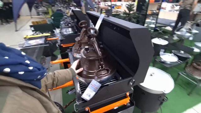 RUSSIAN CAMPING STORE TOUR