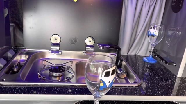 NISSAN NV200 Camper Campervan