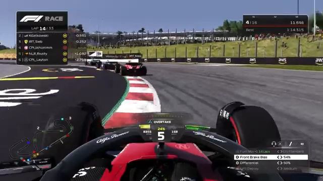 First Online 50% Race On F1 23 w/ No Practice смотреть онлайн