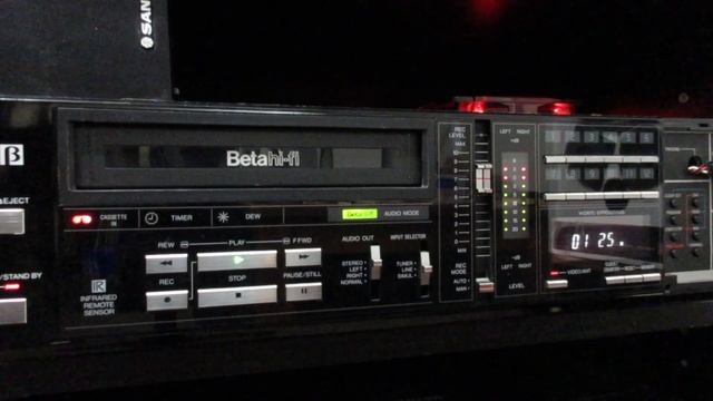 Dire Straits - Water of Love - Beta Hi-Fi - Sanyo VTC M40 смотреть онлайн