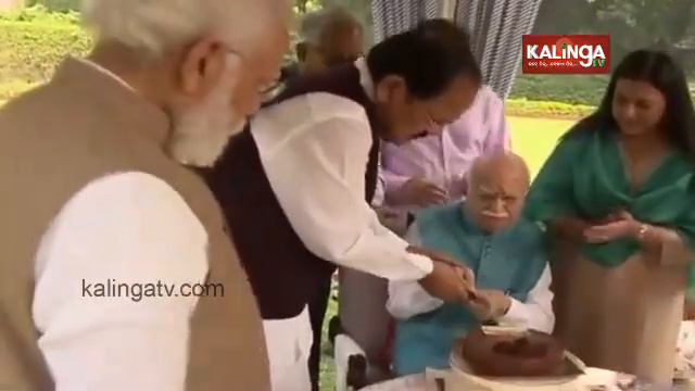 Lal Krishna Advani to be honoured with Bharat Ratna: PM Modi || KalingaTV смотреть онлайн