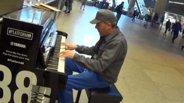 Insane Jerry Lee Lewis Piano Break