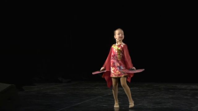 Вариация Бабочка. Харитонова Арина / SidJem Dance / Китайский танец. смотреть онлайн