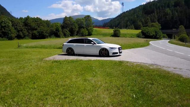 DJI Mavic Pro meets AUDI A6 4G Biturbo смотреть онлайн
