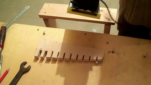 DIY- Полочка органайзер для гаечных ключей, теперь их не нужно искать.,,Мастер в доме62TV,, смотреть онлайн