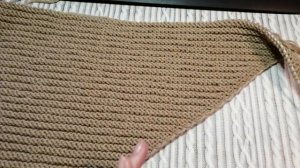 ШАПКА С ДВУМЯ ОТВОРОТАМИ. Диагональный узор