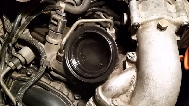 3.0 TDI BMK парит из-под маслозаливной крышки смотреть онлайн