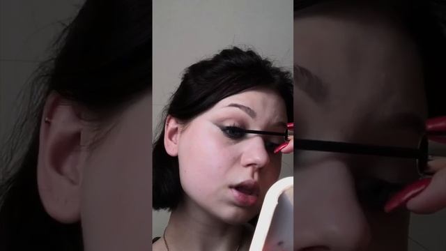 Макияж в стиле 90-х??#макияж #90s #retro #makeup #makeuptutorial #vintage #туториал #retrostyle смотреть онлайн