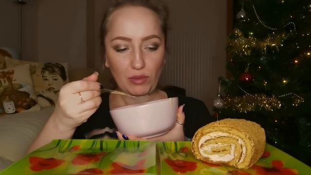 ЭКО / ЗА ИЛИ ПРОТИВ / БАБА С ЯЙЦАМИ / МУКБАНГ / ГРИБНОЙ  КРЕМ-СУП И МЕДОВИК / Not ASMR