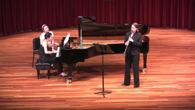 Dr. Lisa Oberlander, Clarinet - Grand Duo Concertant, Op 48 (Weber) Mvt. I. Allegro Con Fuoco смотреть онлайн