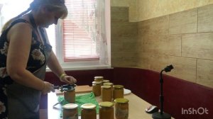 Роды.Два часа пролежала на полу. Обед в послель.