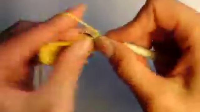 2. Как связать пинетки-башмачки, подошва, 2 ряд.avi смотреть онлайн