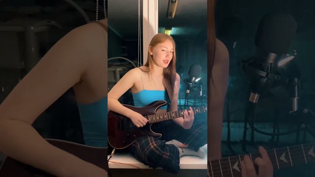 Кавер под гитару на песню «Солнышко в руках» от Алёны ￼❤️ смотреть онлайн