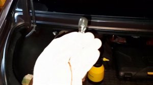 Замена лампы заднего дополнительного стопа, Хендай Элантра 4 поколения.