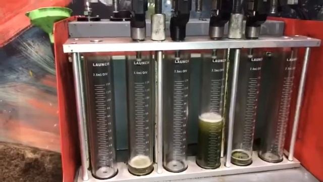 Троение Passat B7 ecofuel CDGA. Как при этом работают форсунки на холодном стенде. смотреть онлайн