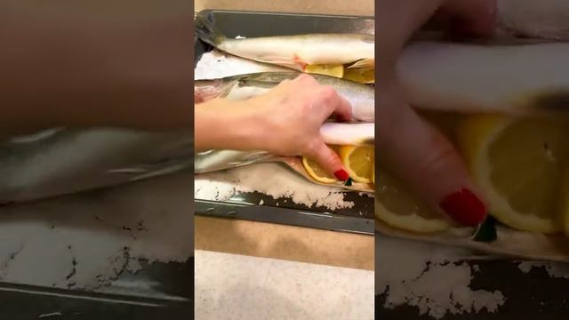 Судак в духовке под солью! смотреть онлайн