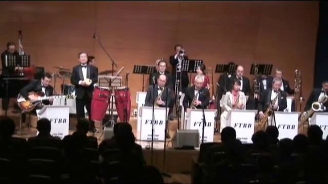 Fun Time Big Band-Tokyo How Insensitive смотреть онлайн