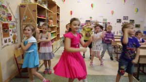 Дети танцуют.Я РИСУЮ НЕБО......