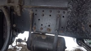 масло давит через сапун кпп ZF