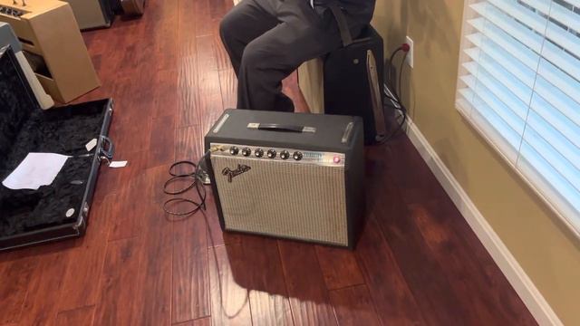 1975 Fender Princeton Reverb смотреть онлайн