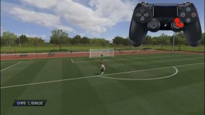 ПОЛЕЗНЫЕ ФИНТЫ В ФИФА 21 | КАК ФИНТИТЬ | ГАЙД