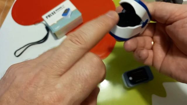 Pulse Oximeter LK87 Vs Berry